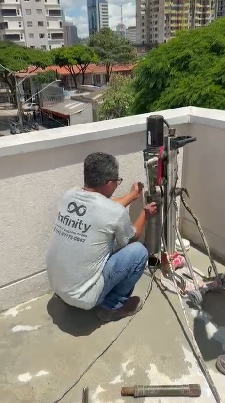 Serviço de perfuração técnica em concreto — obra 15