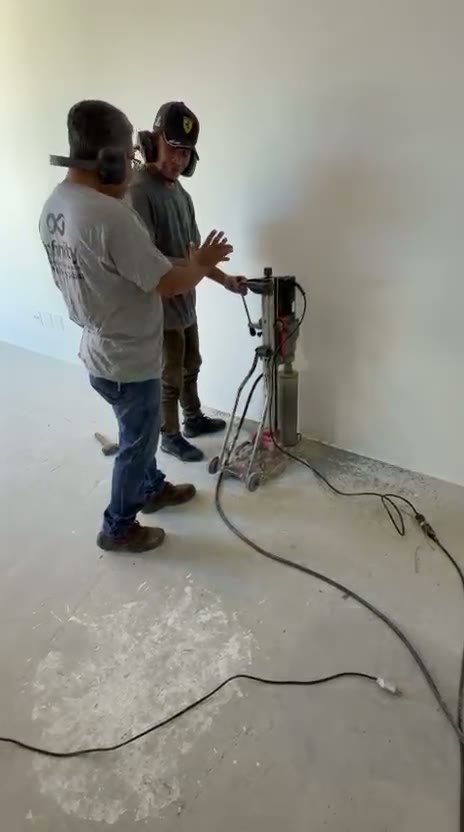 Serviço de perfuração técnica em concreto — obra 18